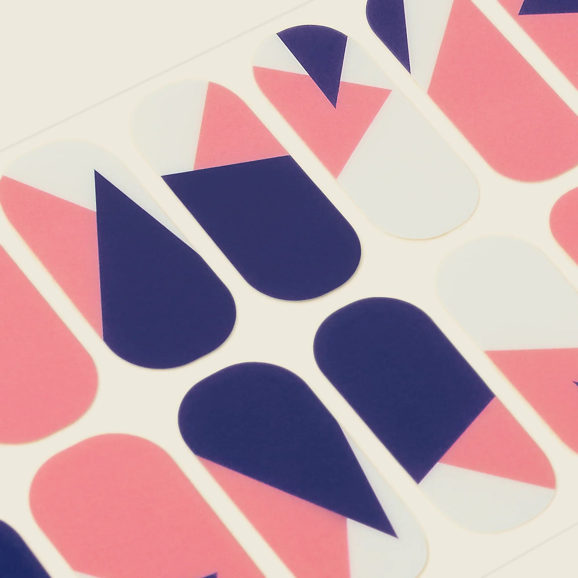 mesme Johanna Pink Purple 3+ Day UV-Free Gel Nail Wraps — Strip Sheet Close-Up