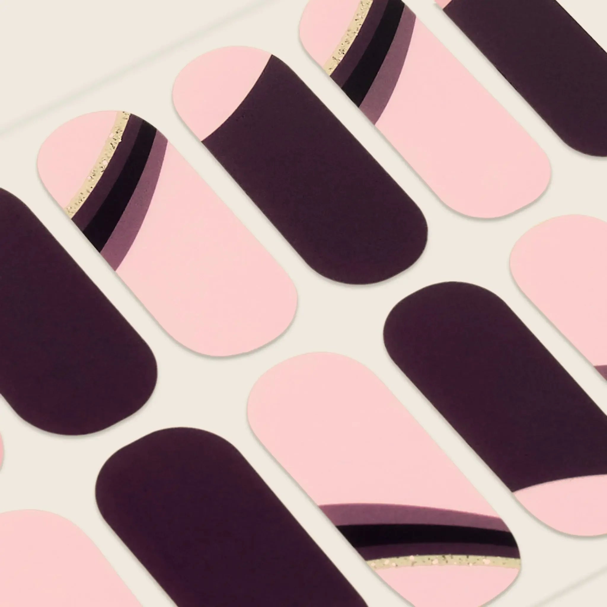 mesme Mascha Plum 3+ Day UV-Free Gel Nail Wraps — Strip Sheet Close-Up